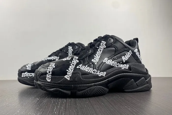 Ba*len*cia*ga triple s black and white 536737 w2fab1090