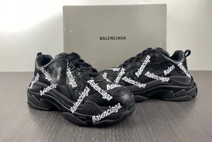 Ba*len*cia*ga triple s black and white 536737 w2fab1090