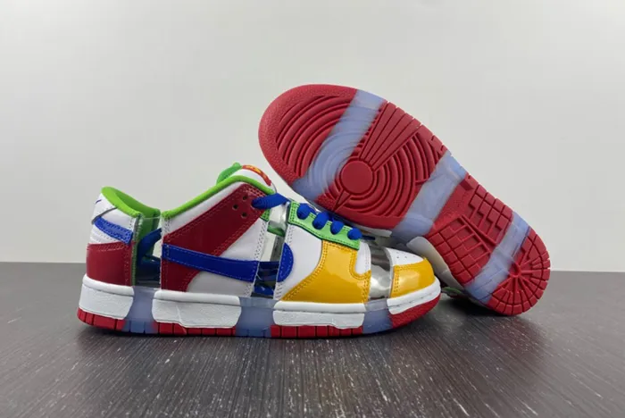 Nk SB Dunk Low Sandy Bodecker FD8777-100