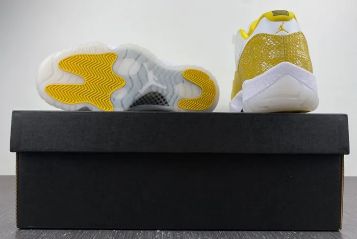 Air Jordan 11 Low WMNS Yellow Snakeskin AH7860-107