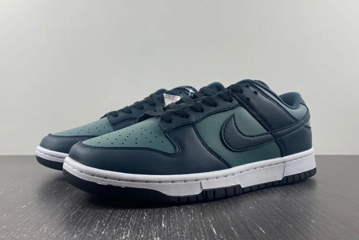 Nike Dunk Low Armory Navy DR9705-300