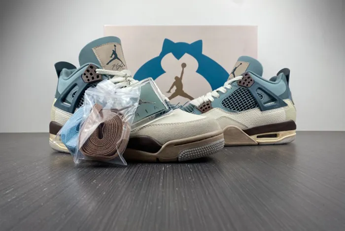 JORDAN 4 SNORLAX CUSTOM