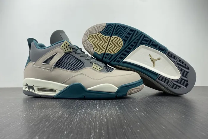 Air Jordan 4 SECRAFT