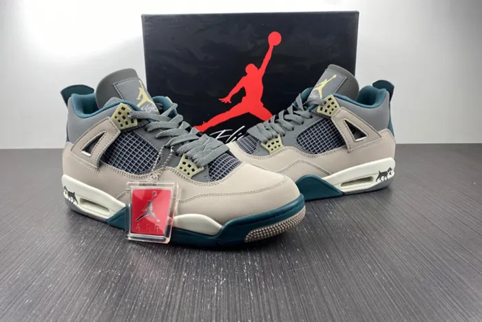 Air Jordan 4 SECRAFT