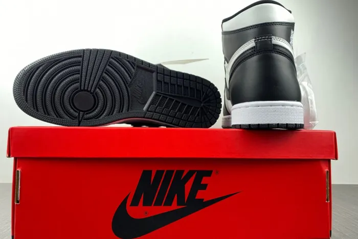Air Jordan 1 High 85 “Black White Panda BQ4422-001