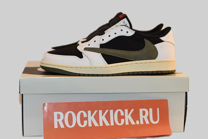Travis Scott x Air Jordan 1 Low OG Olive DZ4137-106