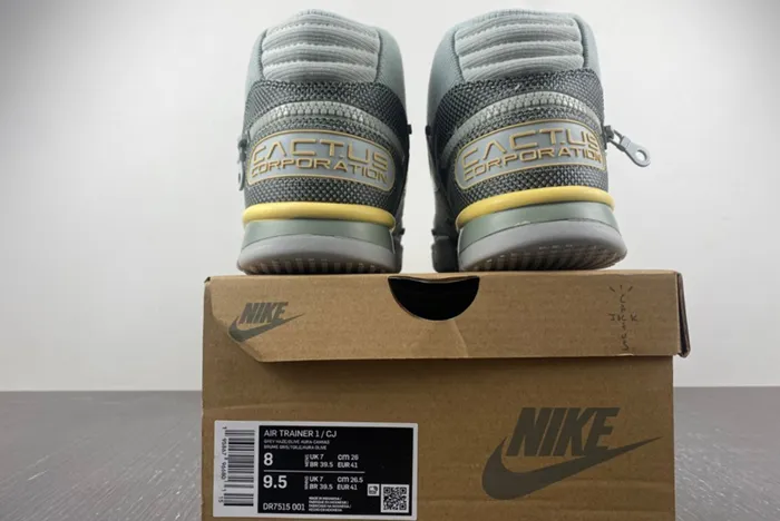 Travis Scott x Nike Air Trainer 1 DR7515-001