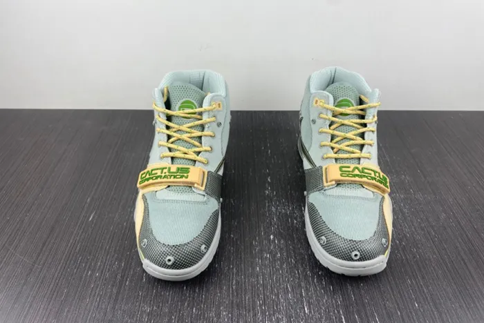 Travis Scott x Nike Air Trainer 1 DR7515-001