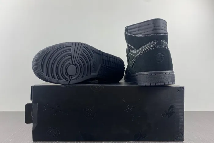 Travis Scott x Air Jordan 1 High Pro DM7866-001