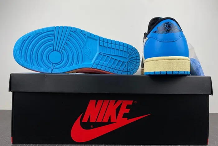 Air Jordan aj1 low CZ0790-104