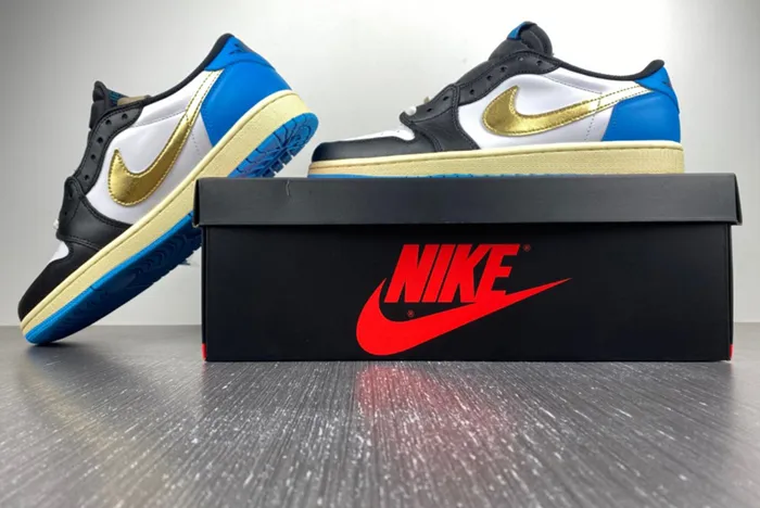 Air Jordan aj1 low CZ0790-104