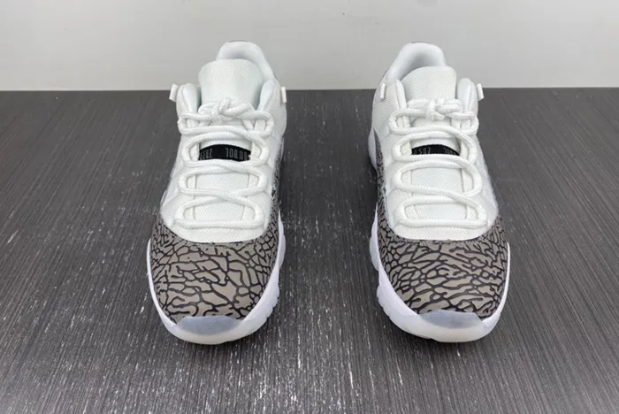 Air Jordan 11 Low WMNS Yellow Snakeskin AV2187-140