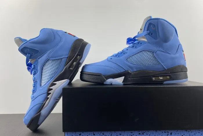 Air Jordan 5 UNC University Blue Black White DV1310-401