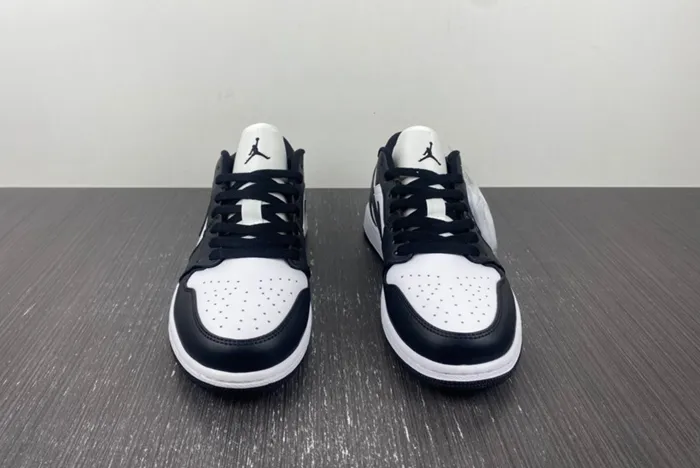 Air Jordan 1 Low Panda DC0774-101