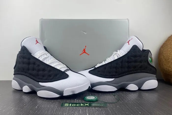 Air Jordan 13 Black Flint DJ5982-060