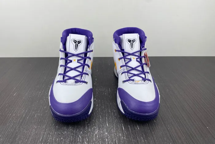 Undefeated x Nike Kobe 1 ZK1 AQ2728-101