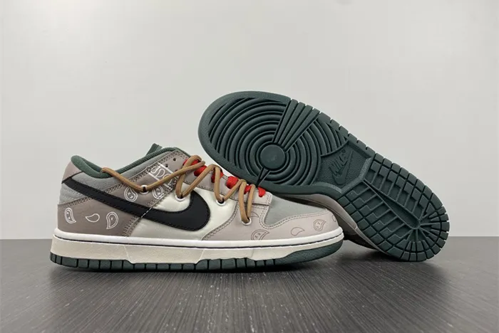 Dunk Low SE Sail Multi-Camo DH0957-100