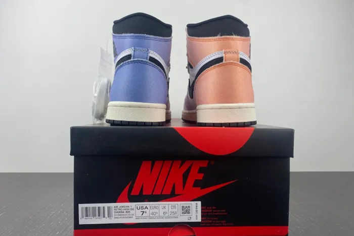 Air Jordan 1 High OG Craft DX0054-805
