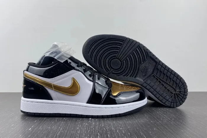 Air Jordan 1 Low Gold Toe Metallic Gold Black White DR6970-071