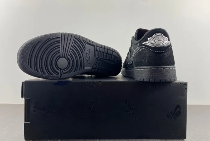 Travis Scott x Air Jordan 1 Low OG Black Phantom DM7866-001