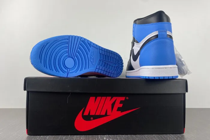 Air Jordan 1 High OG UNC Toe DZ5485-400