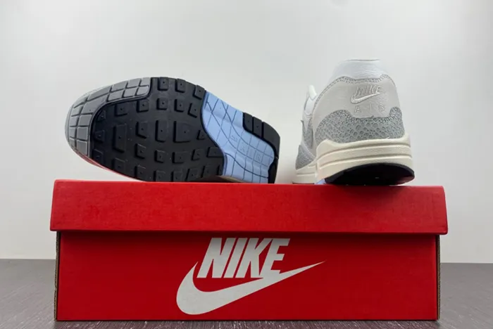 Nike Air Max 1 Safari FB5059-100