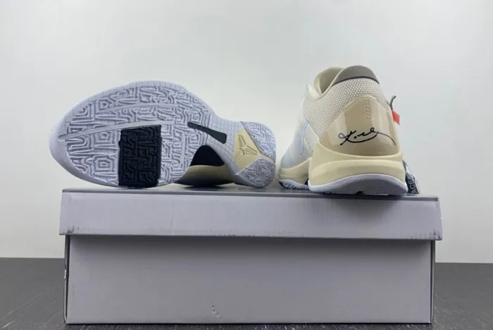 Nike Kobe 5 Protro Undefeated Rice White DB4796-101