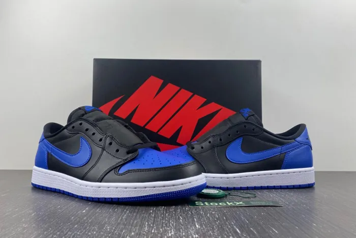 Air Jordan 1 Retro Low OG Royal 705329-004