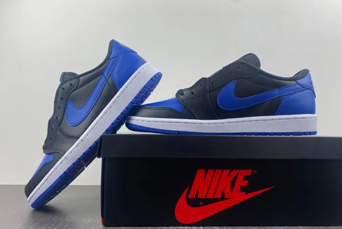 Air Jordan 1 Retro Low OG Royal 705329-004