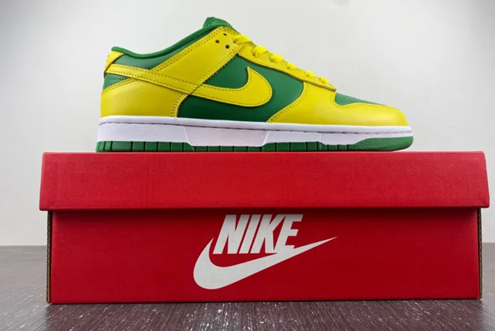 Nike Dunk Low Reverse Brazil DV0833-300