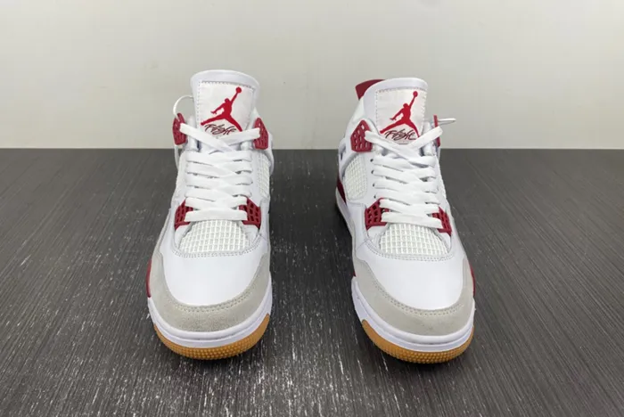 Nike SB x Air Jordan 4 DR5415-160