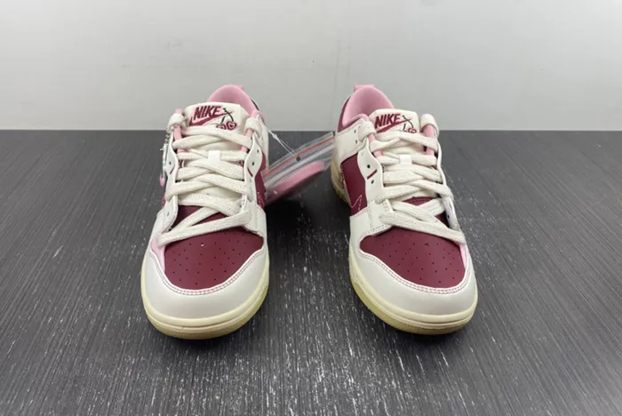 Nike Dunk Low Disrupt 2 Valentine’s Day FD4617-667