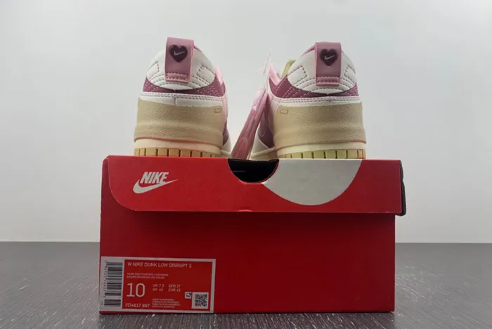 Nike Dunk Low Disrupt 2 Valentine’s Day FD4617-667