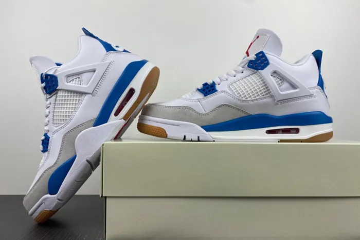 Nike SB x Air Jordan 4  Nike SB x Air Jordan 4