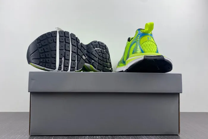 Ba*len*cia*ga -phantom sneaker 734734 w3xl1 734734 w3xl7 9198