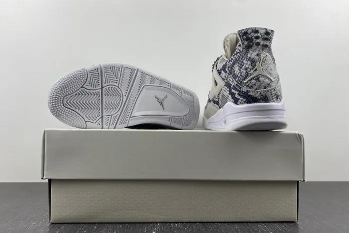 Air Jordan 4 Premium Snakeskin B19139-030