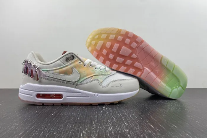 Nike Air Max 1 SNKRS FJ7734-101