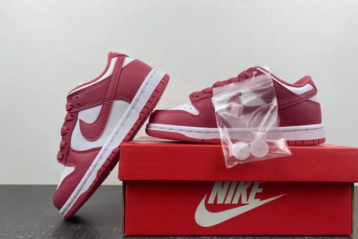 NIKE DUNK LOW SP ORANGE PEARL DC9564-111