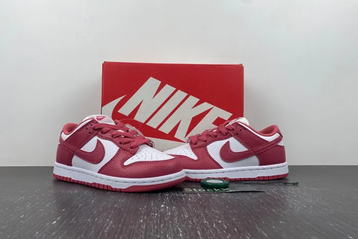 NIKE DUNK LOW SP ORANGE PEARL DC9564-111