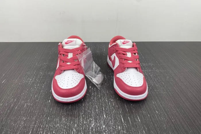 NIKE DUNK LOW SP ORANGE PEARL DC9564-111