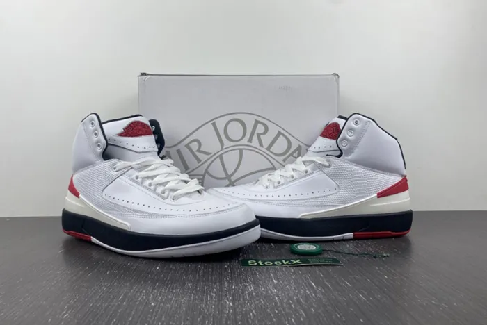 Air Jordan 2 OG Chicago DX2454-106