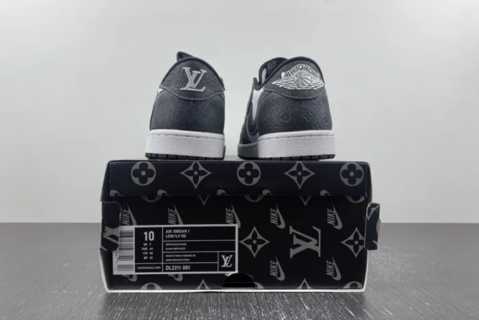 AIR JORDAN 1 LOW X LV dl2211-001