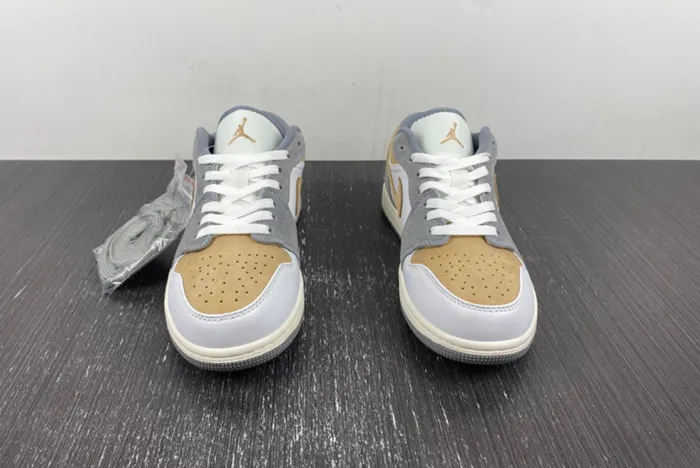Air Jordan 1 Low DC0774-189