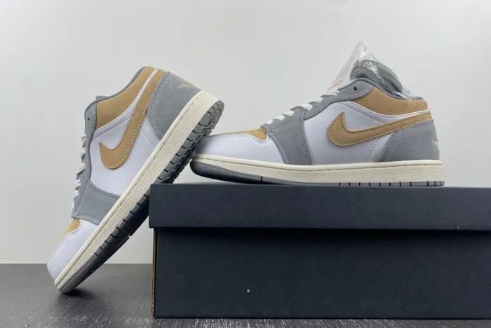 Air Jordan 1 Low DC0774-189