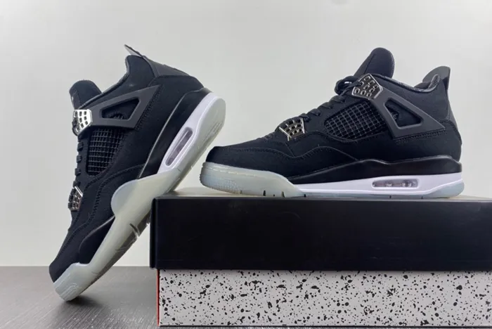 Air Jordan 4   136863