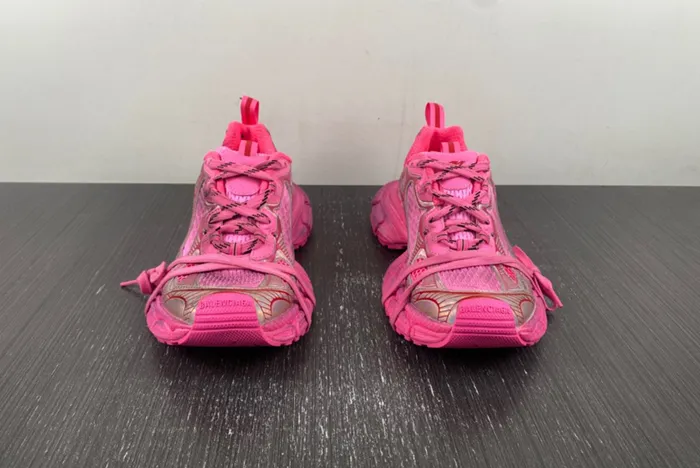 Ba*len*cia*ga -runner 734731 w3xl2 6060