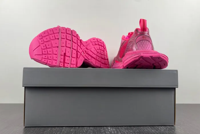 Ba*len*cia*ga -runner 734731 w3xl2 6060