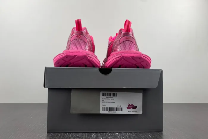 Ba*len*cia*ga -runner 734731 w3xl2 6060