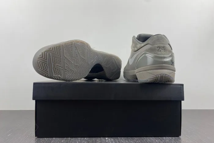Nike Zoom Kobe 4 FTB Dust 869450-005