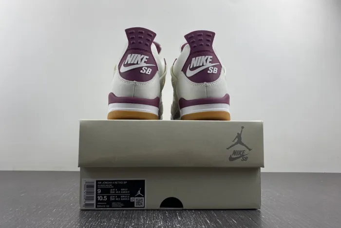 SB x Jordan 4 Sapphire DR5415-102